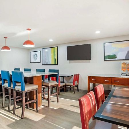 Comfort Inn Livingston Buitenkant foto